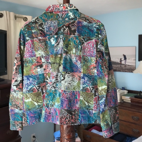 Colorful jacket by Chico’s in excellent condition - Picture 3 of 4
